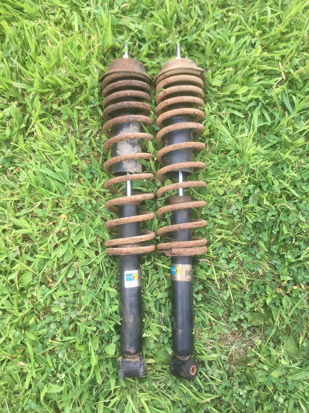 FS Mk1 Suspension set of 4 Weitec Coilovers & rear Bilstein struts.